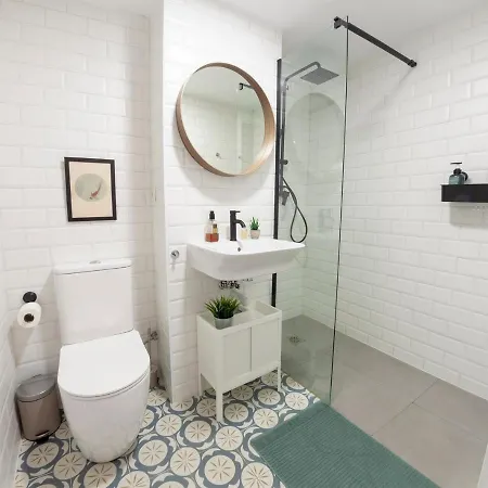 Apartment Nc - Design Loft Steps From Of Arts & Sciences *